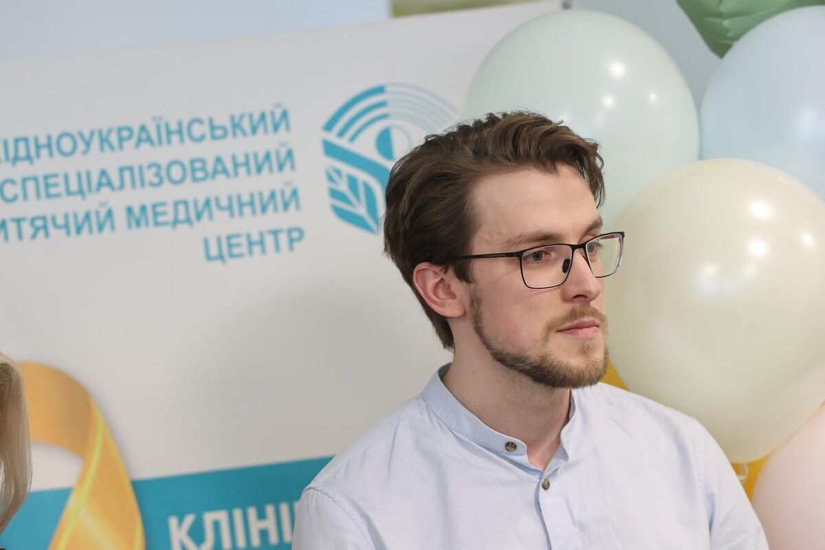 Керівник Клініки дитячої онкології Северин Фернеза.
