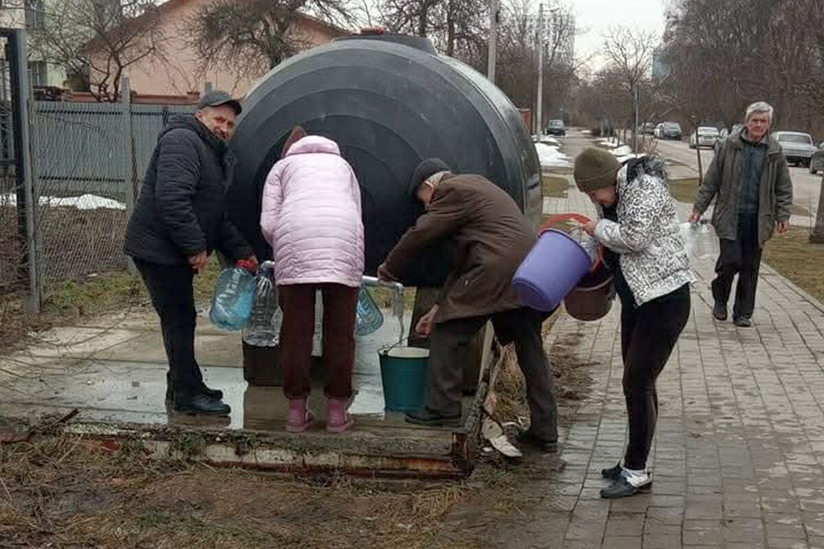 ємність для води на вул. Ожинова, 1
