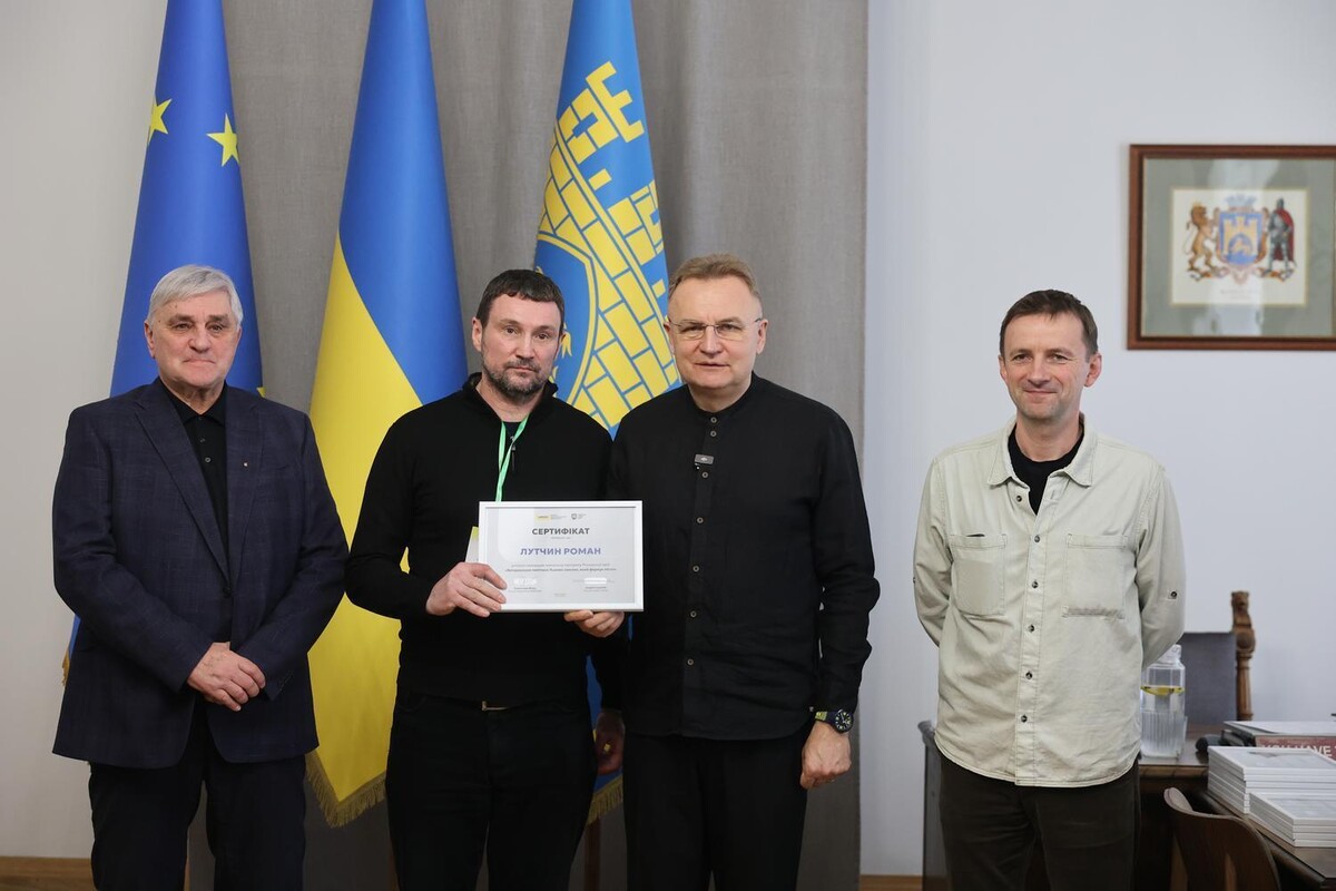 Учасник резиденції Роман Лутчин зі Стрия. Ветеран російсько-української війни, який пройшов полон