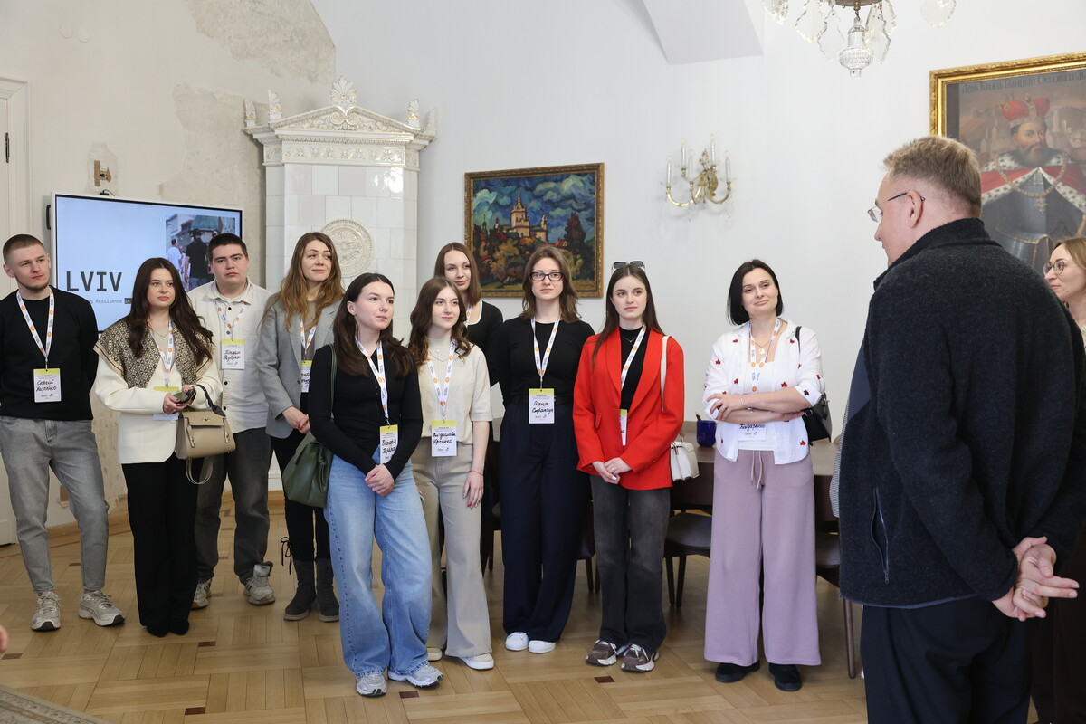 Фото 1: Як&nbsp;працювати з&nbsp;молоддю у&nbsp;громадах: до&nbsp;Львова на&nbsp;резиденцію ідей приїхали учасники з&nbsp;різних регіонів України