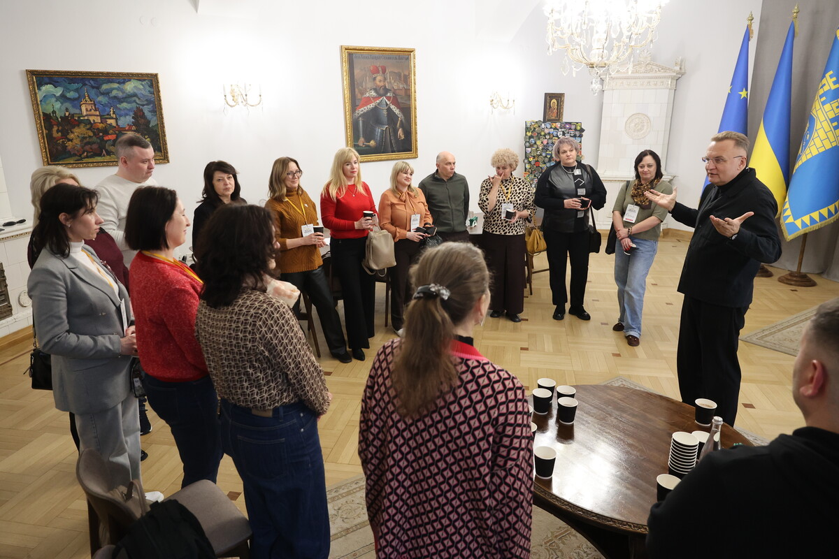 Фото 1: П&rsquo;ять днів обміну досвідом: освітяни з&nbsp;різних куточків України приїхали до&nbsp;Львова на&nbsp;резиденцію