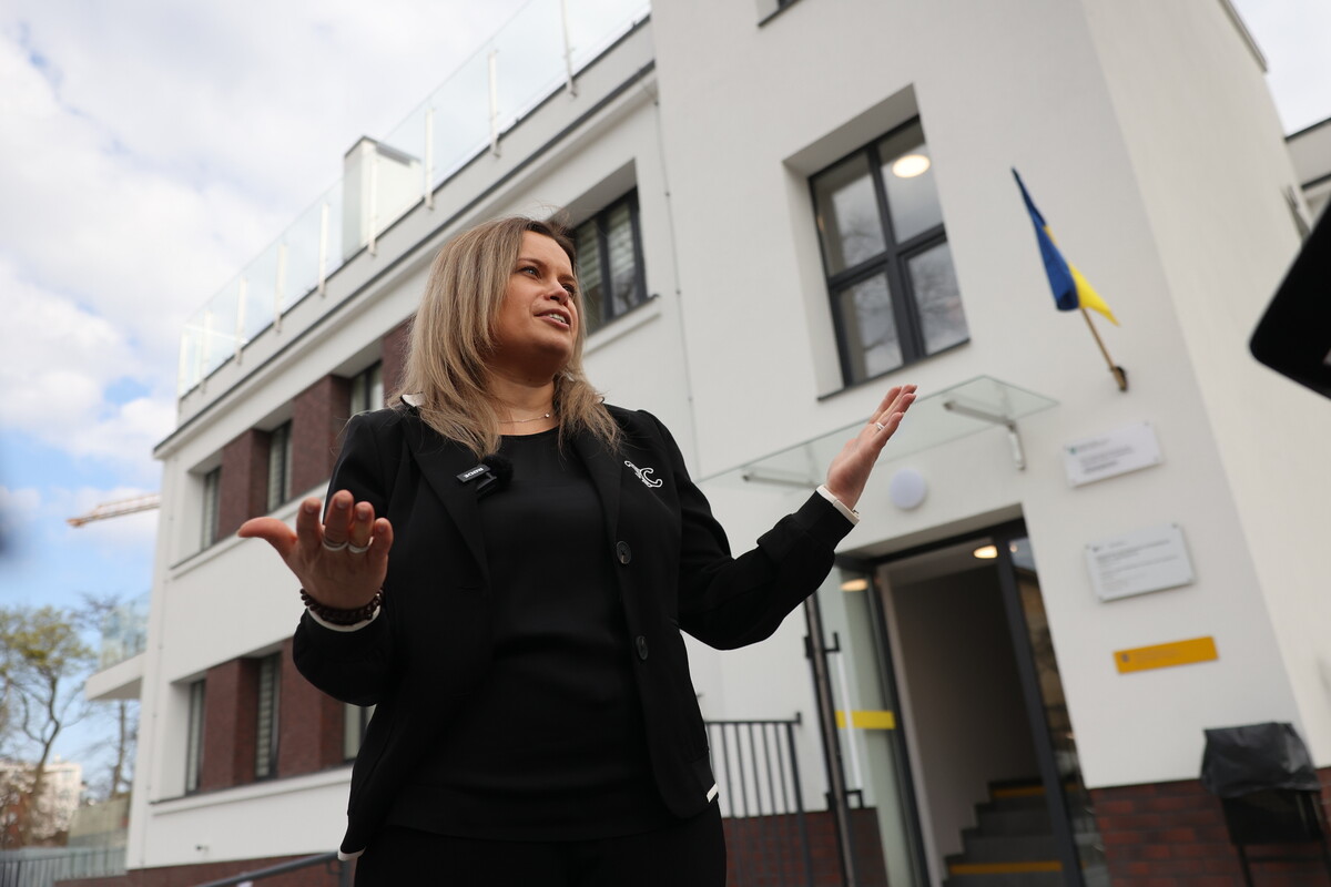 Фото 1: У перший у Львові Будинок підтриманого проживання заїхали перші мешканці (фото/відео)