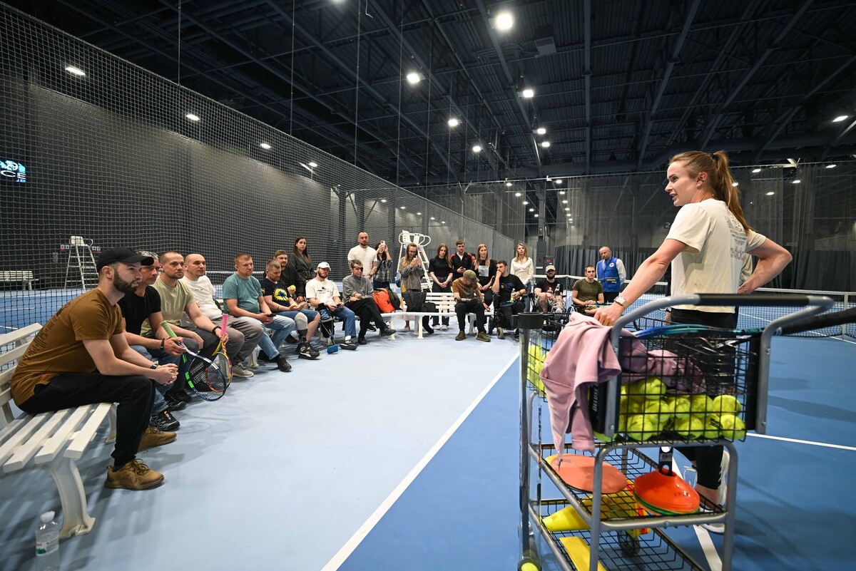 Фото 2: Зустріч сильних: Еліна Світоліна провела відкрите тренування з&nbsp;ветеранами у&nbsp;Львові
