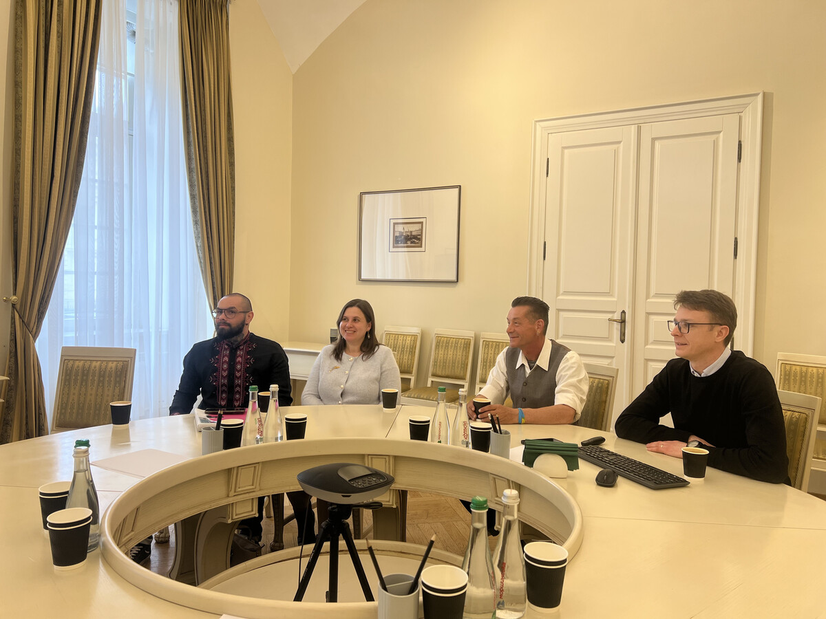 Зустріч представників міста та французьких волонтерів у Львові.