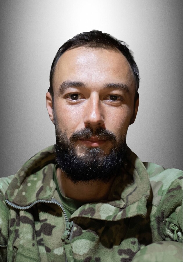 Фото 1: 28 квітня Львів попрощається з воїнами Григорієм Подоляком та Артуром Кухарським