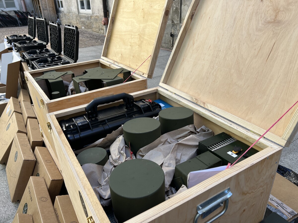Фото 1: Львів передав військовим чергову допомогу на&nbsp;понад 11,5&nbsp;мільйонів