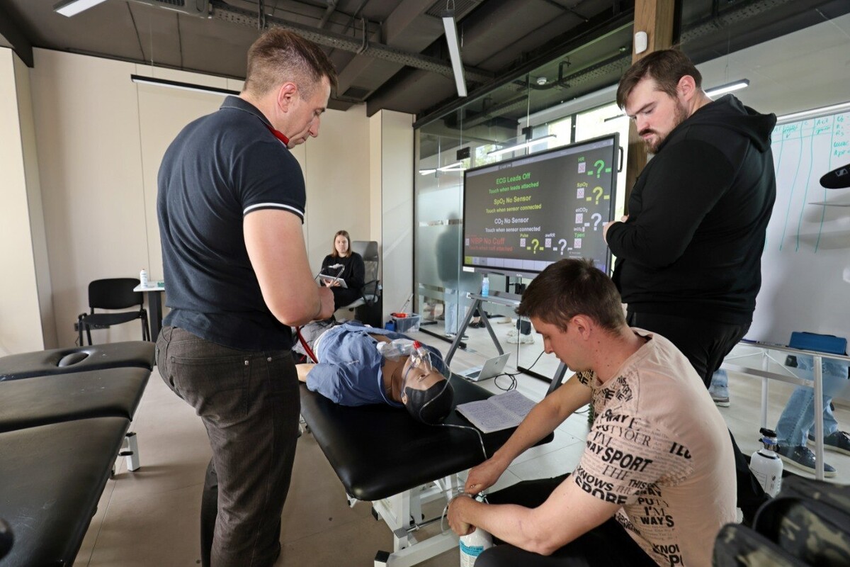 Фото 3: У Львові офіційно відкрили навчальний простір медшколи Університету UNBROKEN (відео)
