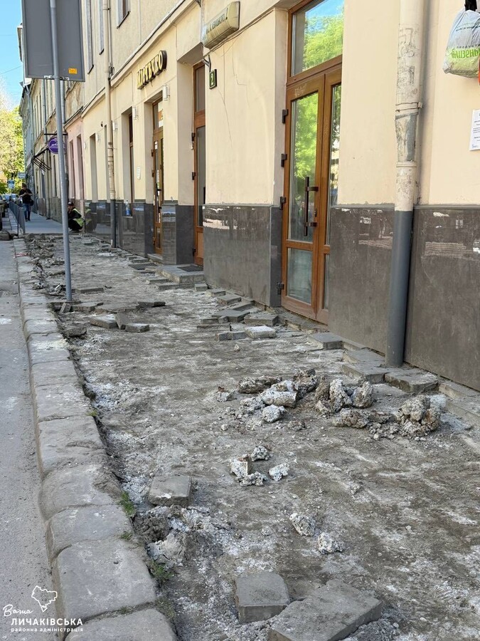 Фото 18: У Личаківському районі Львова облаштовують безбар’єрний медично-освітній квартал: що вже зробили та що планують