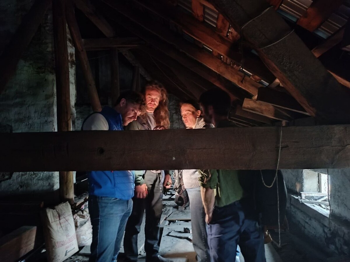 Фото 2: Французькі теслі, які допомагали відбудовувати Нотр-Дам, долучаться до відновлення історичної спадщини у Львові