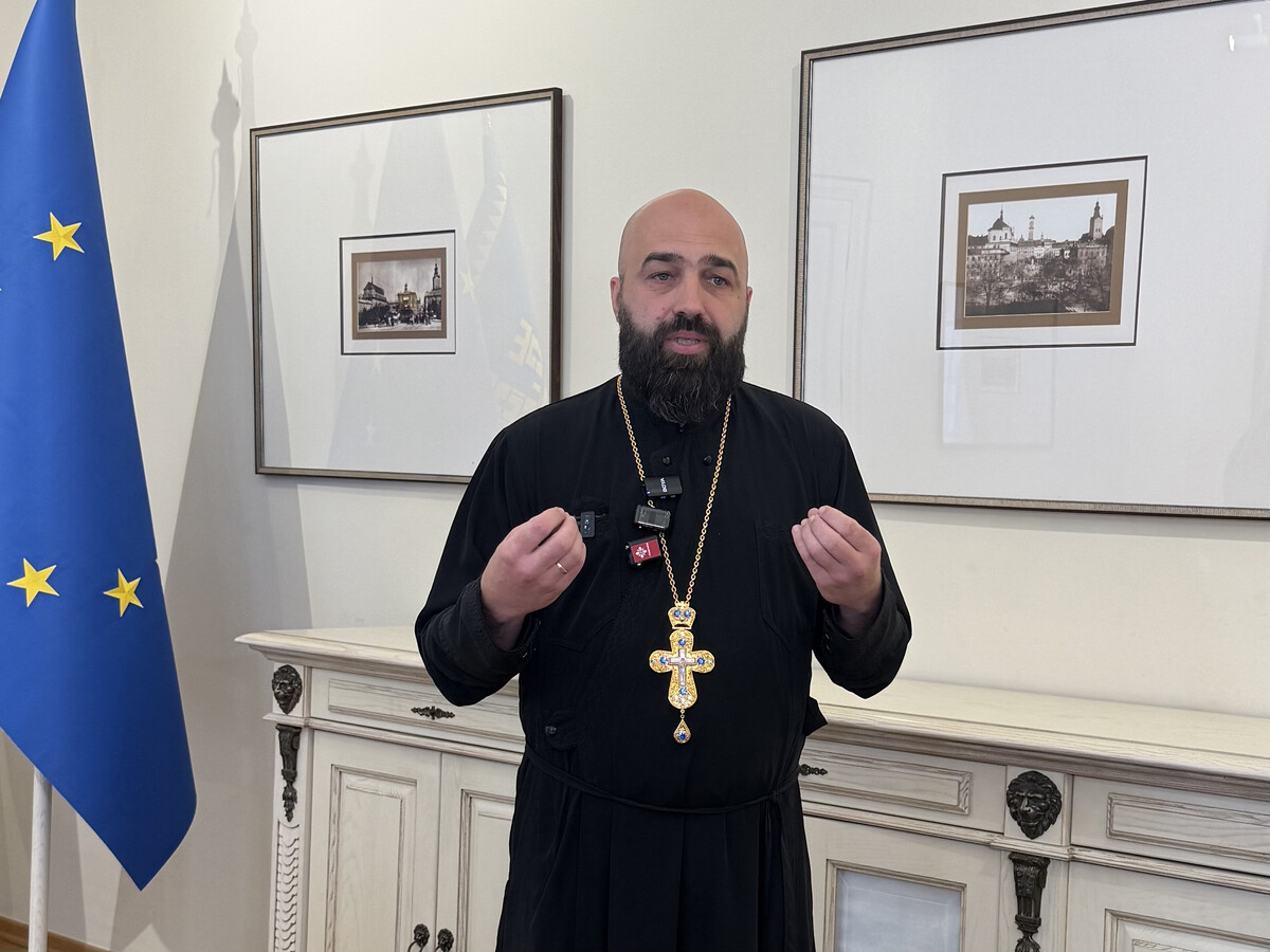Фото 2: Як Львів відзначає 25-річчя візиту Папи Івана Павла ІІ: оновлена програма (відео)