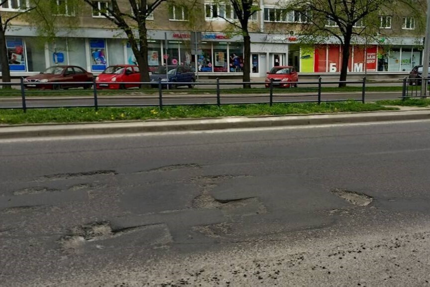 Фото 1: На&nbsp;вихідних ремонтуватимуть дорожнє полотно на&nbsp;пр.&nbsp;Чорновола: буде забезпечено реверсний&nbsp;рух