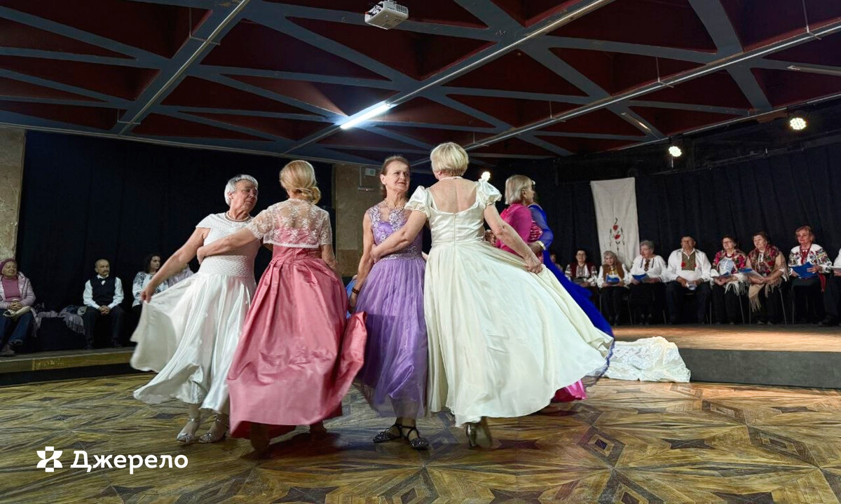 Фото 4: Танцювати, щоб жити активно: як&nbsp;у&nbsp;&laquo;Джерелі&raquo; люди 60+ відкривають нові можливості