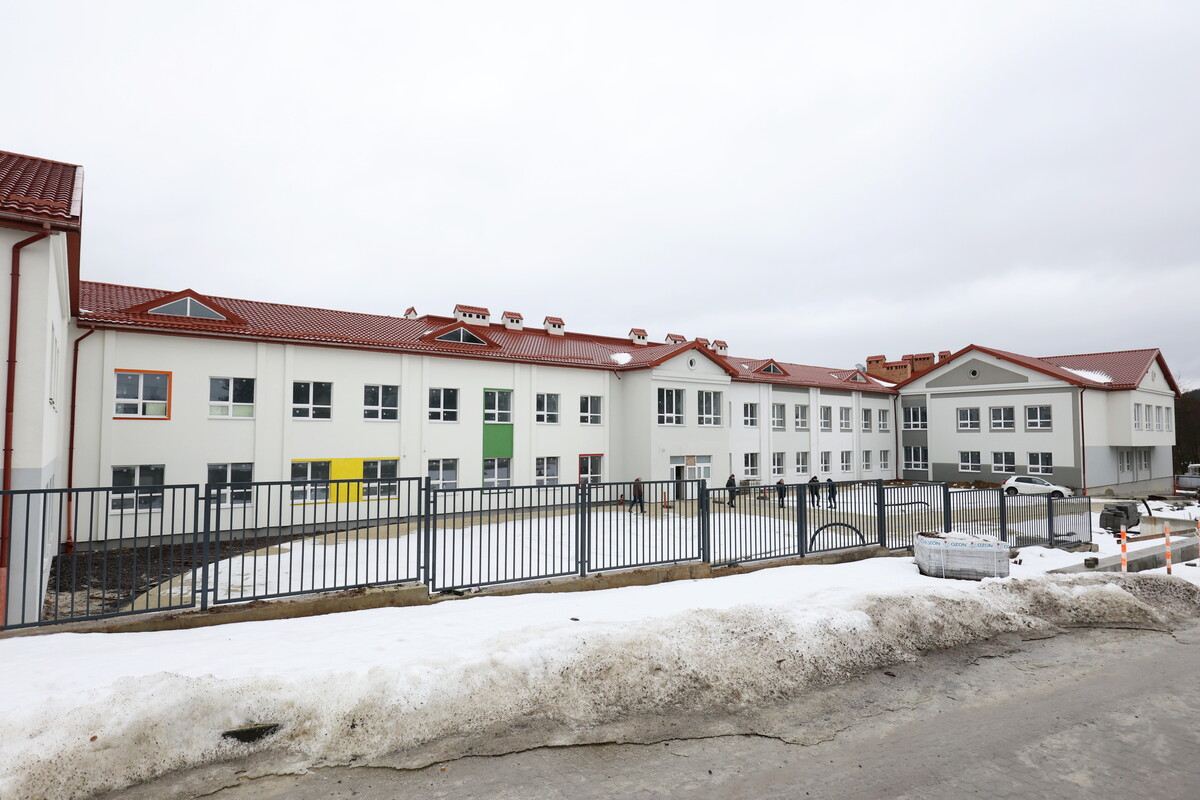 Фото 1: Головний освітянин Львова розповів як&nbsp;вдалося покращити освітню інфраструктуру