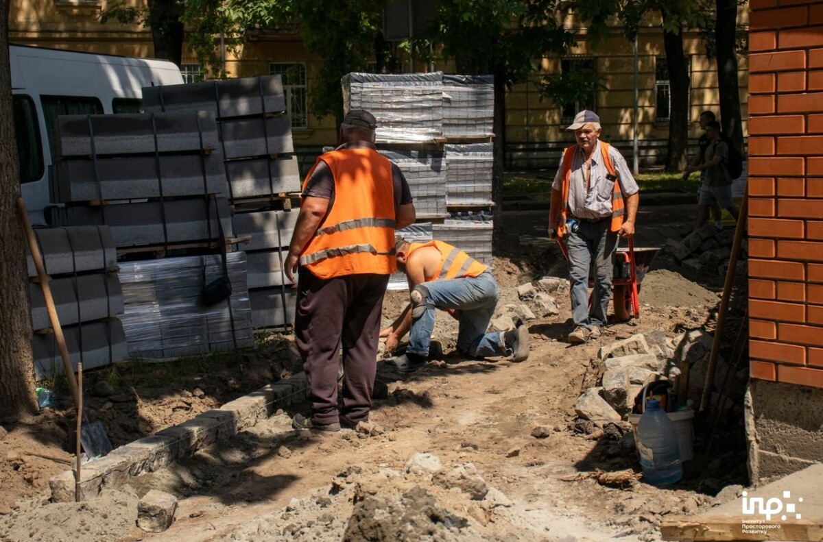 Фото 4: Трансформація вулиці Івасюка: у&nbsp;Львові створюють сучасний простір &laquo;Медичного кварталу&raquo;