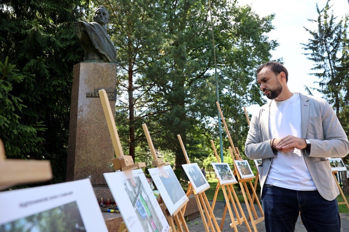Фото 2: Нові сенси для історичного місця: у Львові представили концепцію простору навпроти музею Романа Шухевича (відео)