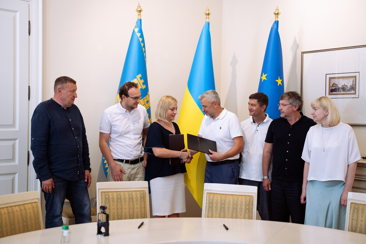Фото 2: Львів залучає понад 1,1 млрд грн на стійкість критичної інфраструктури: у Ратуші підписали угоди з державними банками