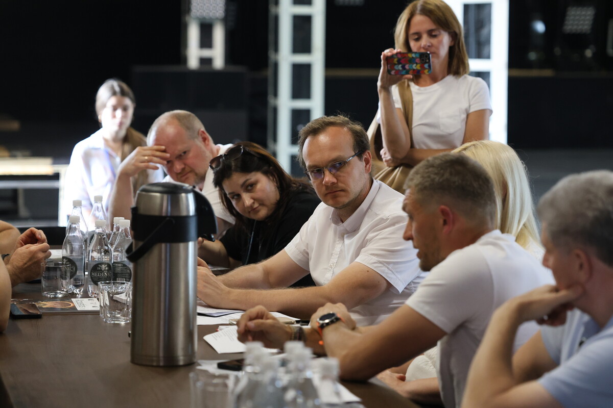 Фото 4: До&nbsp;кінця літа !FEST має представити план шумозахисту території: друга зустріч з&nbsp;мешканцями (відео)