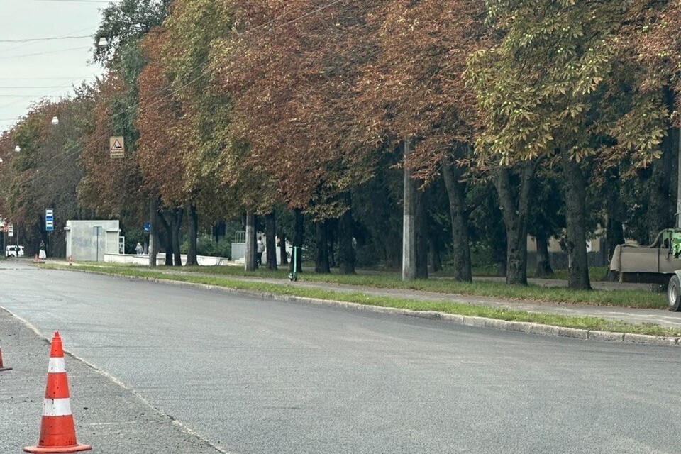 Фото 2: На&nbsp;вул.&nbsp;Городоцькій відремонтували 2&nbsp;км&nbsp;дорожнього покриття: нанесуть нову розмітку