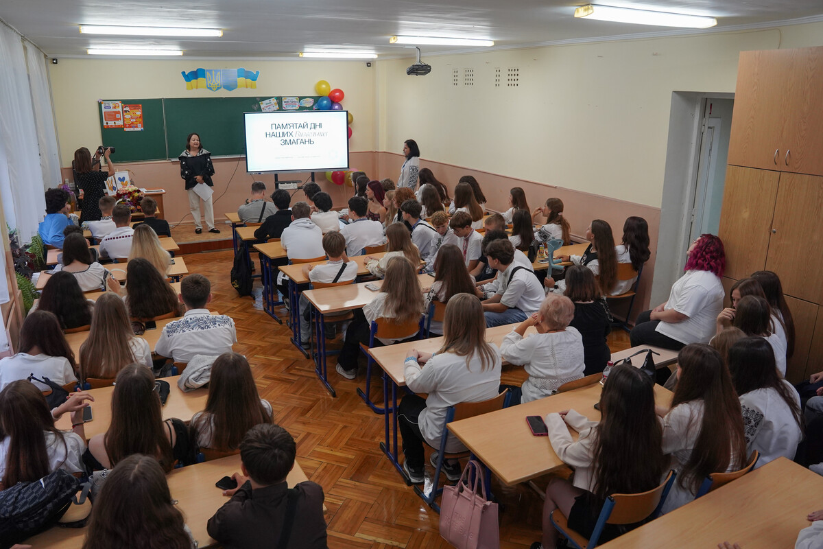 Фото 4: Понад 30&nbsp;молодих людей провели 1&nbsp;вересня у&nbsp;Львові уроки про культуру пам&rsquo;яті