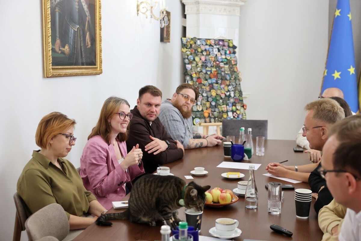 Делегація представників Британської Ради обговорює з міськими посадовцями напрями співпраці