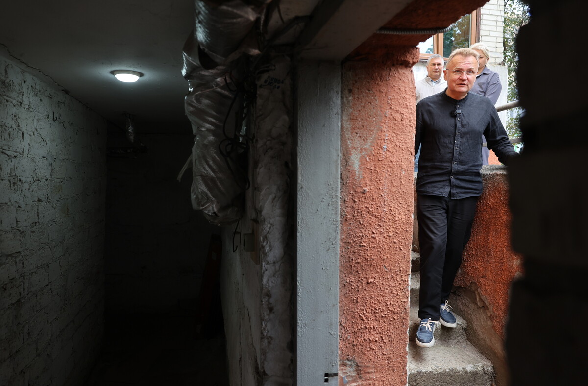 Фото 1: Місто допоможе відремонтувати підвали житлових будинків для використання їх як найпростіші укриття: перші мешканці вже зголошуються на співфінансування (відео)