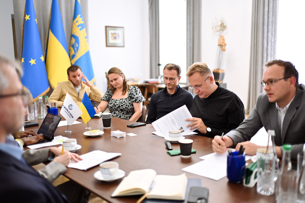Фото 1: Віцепрезидентка Світового банку у справах регіону Європи та Центральної Азії відвідала мерію Львова