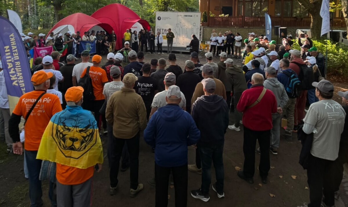 Фото 1: У Львові стартував Всеукраїнський чемпіонат Ветеранської ліги петанку