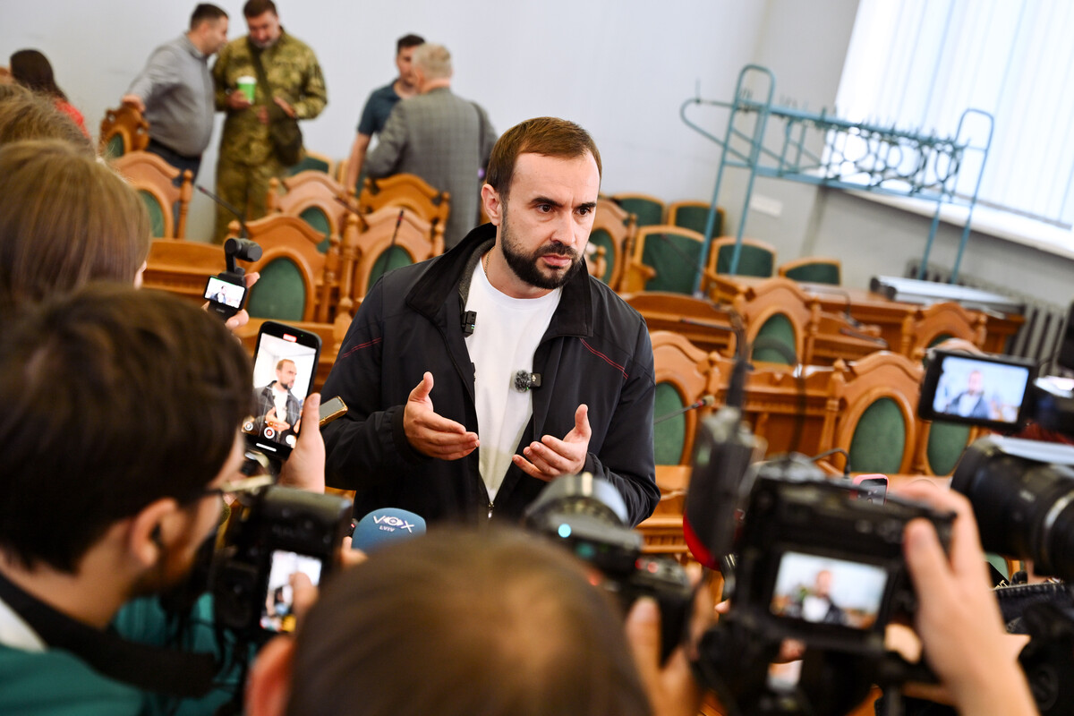 Фото 3: Львівська районна рада не винесла на голосування розширення меж Сокільників (відео)
