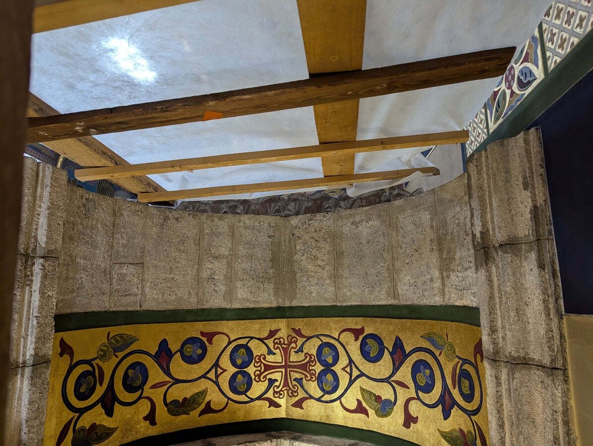 Фото 2: У Вірменському соборі завершують реставрацію розписів святилища