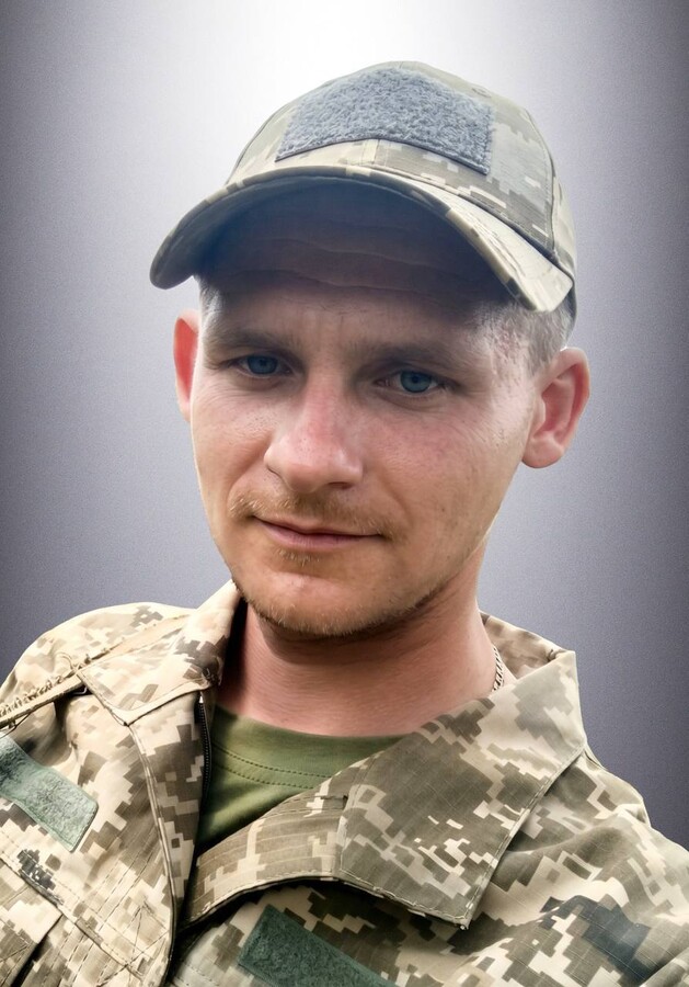 Фото 1: 13 жовтня Львів попрощається із захисником Ярославом Гірним
