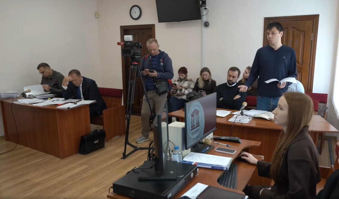 Фото 1: Всіма законними способами відстоюємо позицію громади: Євген Бойко у суді щодо незаконного оформлення землі і майна на «Добробуті» (відео)