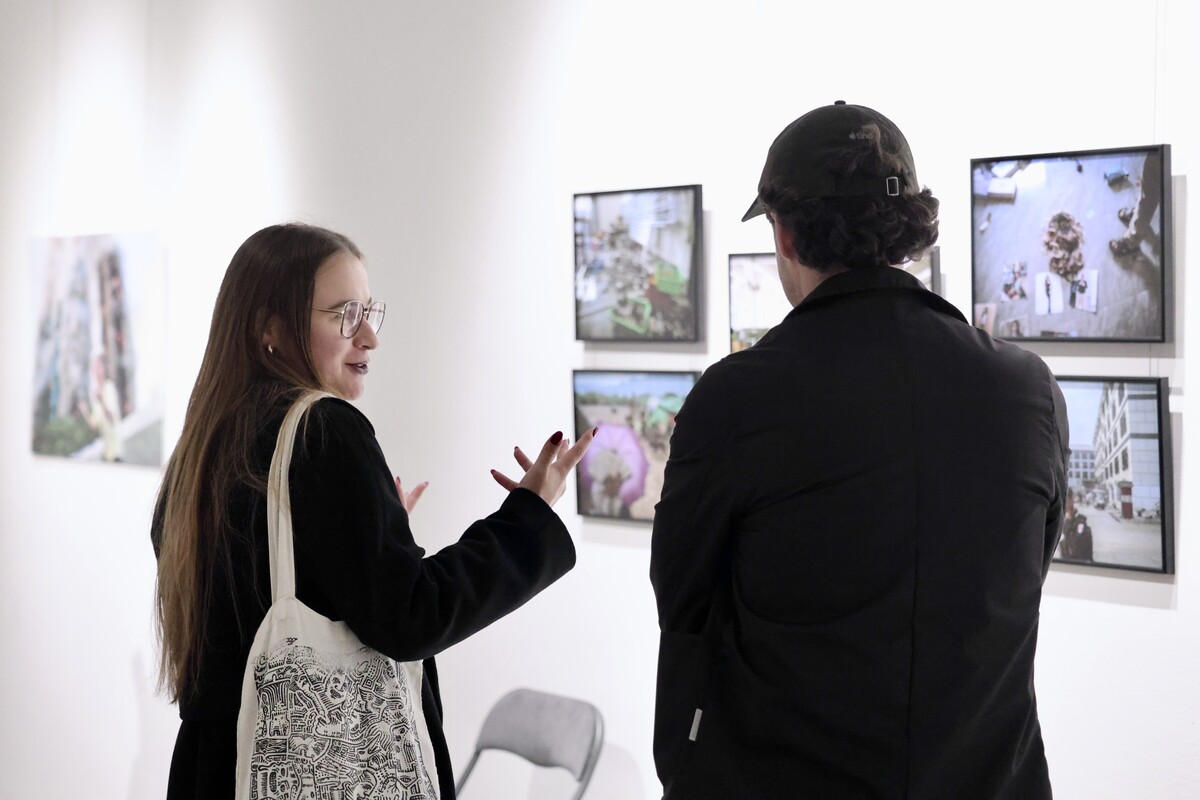 Фото 2: Світові фотоісторії вперше у Львові: у Палаці мистецтв відкрили виставку World Press Photo 2026