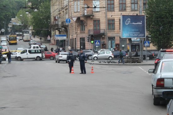 Фото 2: О.Засадний: &laquo;Гості мають отримати задоволення не тільки від футболу, а й від перебування у Львові&raquo;