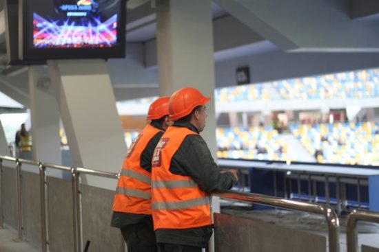 Фото 5: О.Засадний: &laquo;Гості мають отримати задоволення не тільки від футболу, а й від перебування у Львові&raquo;