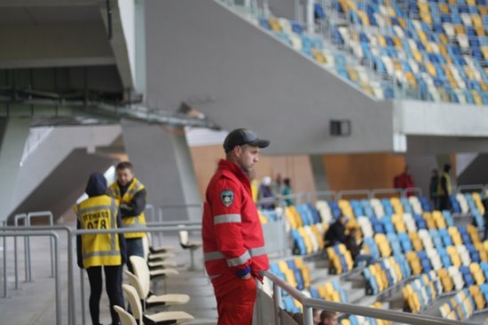 Фото 6: О.Засадний: &laquo;Гості мають отримати задоволення не тільки від футболу, а й від перебування у Львові&raquo;