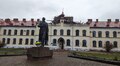 Територію перед корпусом університету природокористування у Дублянах прибрали від уламків після ракетного обстрілу