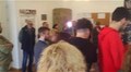 Невідомі особи виламали двері до міської ратуші