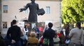 Як площа біля пам’ятника Федоровича на тиждень перетворилась на місце просування літератури героїв війни