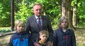 Мер Львова зі синами поклали квіти до Пам’ятного хреста на місці колишнього концтабору «Шталаг-328»