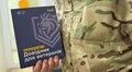 У Львові створили «Довідник ветерана»: перші примірники уже в Центрі надання послуг учасникам бойових дій (відео)