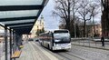 На перехресті вул. Чупринки-Бандери завершують облаштування павільйонів очікування