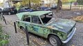 У Львові на арештмайданчик перемістили ще дві покинуті автівки