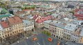На площі Ринок аварійна ситуація з електричним кабелем Львівобленерго: фахівці підприємства встановлюють причину пошкодження