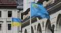 Біля львівської Ратуші підняли кримськотатарський прапор