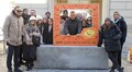 На честь титулу Молодіжної столиці Європи перед Львівською ратушею встановили символічну інсталяцію (відео)