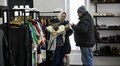 Львів’ян просять приносити теплий одяг та взуття для бездомних людей