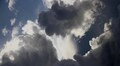 На завтра синоптики прогнозують пориви вітру та грозу