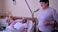 «Я хочу замовити вашу усмішку»: як фахівчиня «Джерела» допомагає воїнам і переселенцям у лікарні Львова