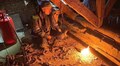 Уже другий тиждень працівники чотирьох комунальних підприємств Львова допомагають повернути тепло, світло і воду мешканцям Києва