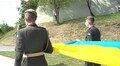 У День вшанування захисників у Львові урочисто підняли Прапор на Меморіалі Героїв Небесної Сотні